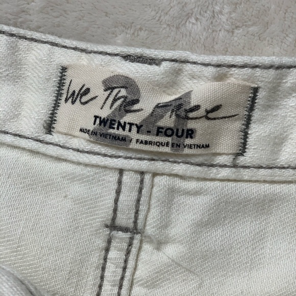 Free People White Jean Shorts - Picture 5 of 5